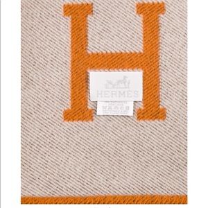 Hermès AVALON ORANGE &grey wool & cashmere blanket